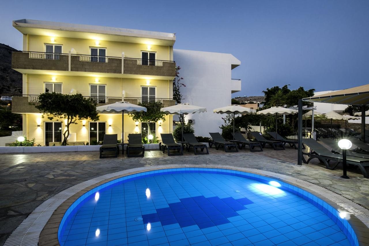 Amphitriti Hotel Pefki  Экстерьер фото