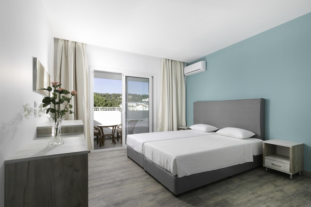 Amphitriti Hotel Pefki  Экстерьер фото